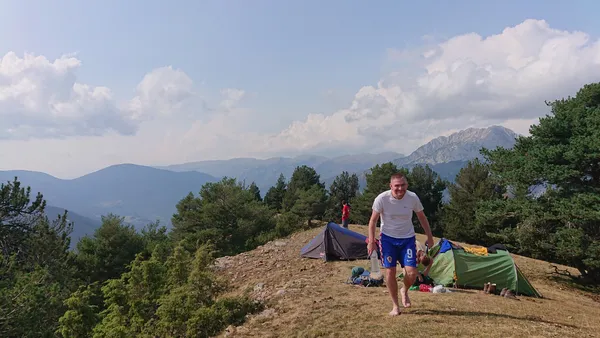 Camping in the field with the cows close to Coll de Portet