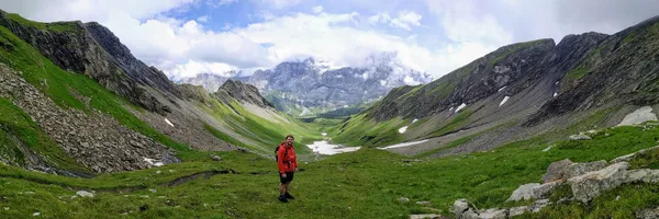 Beautiful valley on the descent back to Grindelwald